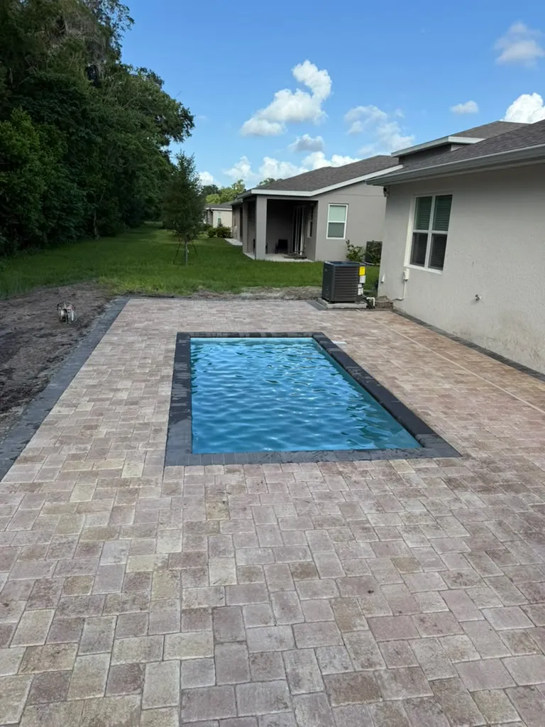 Pool deck with a dark border