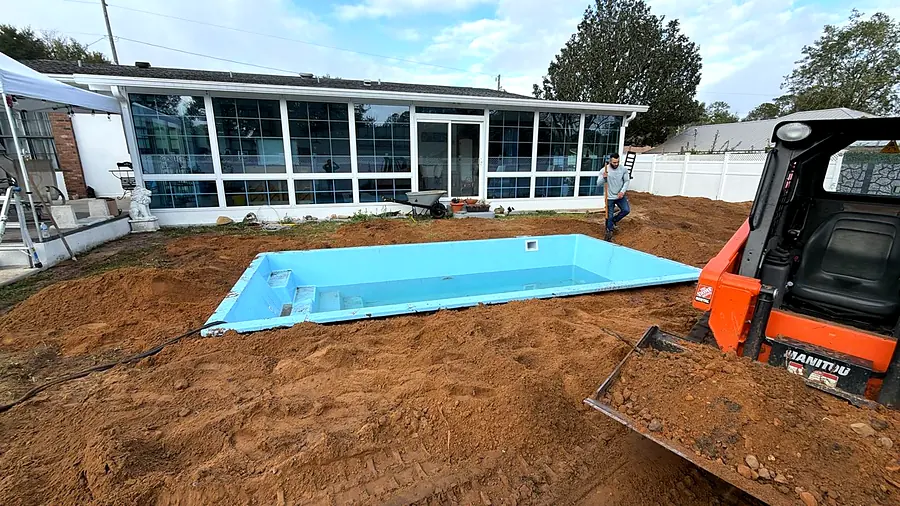Setting the shell, Key West K6 pool in Ocala, FL