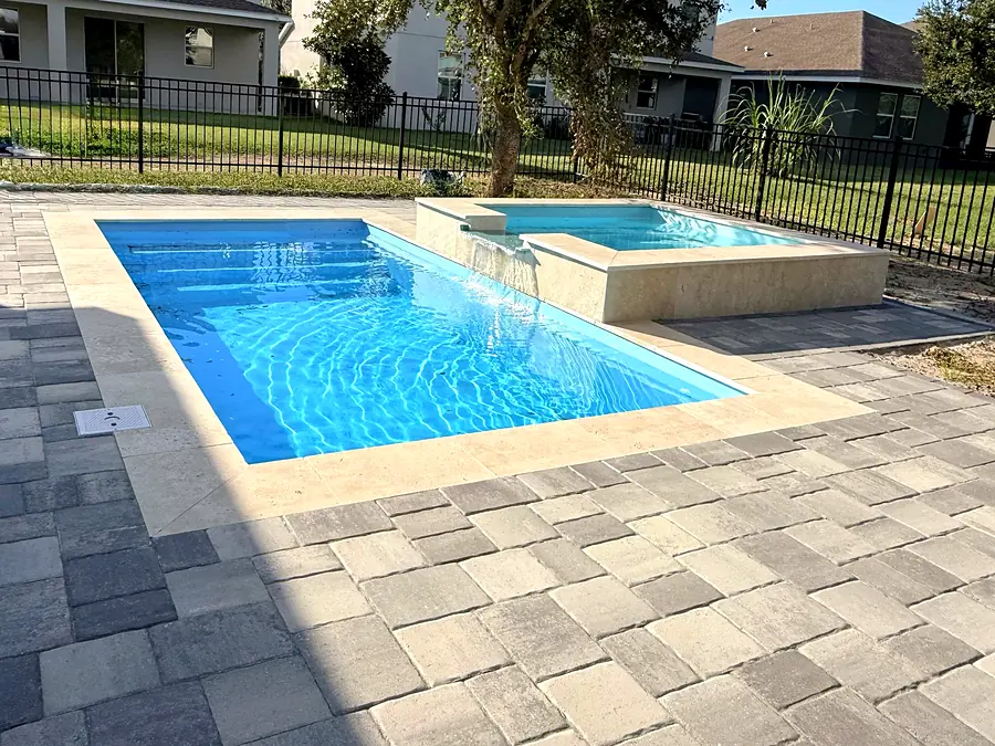 Terminada, piscina Key West K6 + spa en Winter Garden, FL