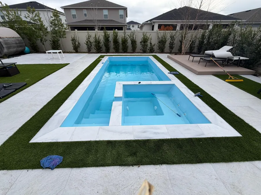Otra piscina X-Line de Homery